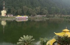 Rewalsar Lake Mandi Himachal Pradesh