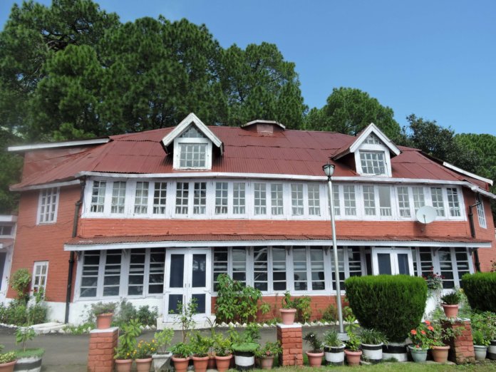 Circuit House Kasauli Solan