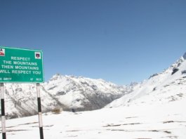 Rohtang Pass Manali Himachal Pradesh